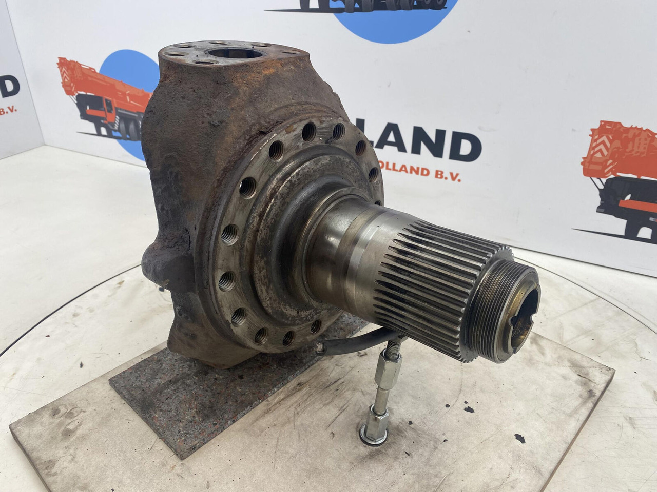 Liebherr LTM 1025 Steering knuckle 16 holes axle 1 - Ακραξόνιο για Τηλεσκοπικός γερανός: φωτογραφία 3 Liebherr LTM 1025 Steering knuckle 16 holes axle 1 - Ακραξόνιο για Τηλεσκοπικός γερανός: φωτογραφία 3