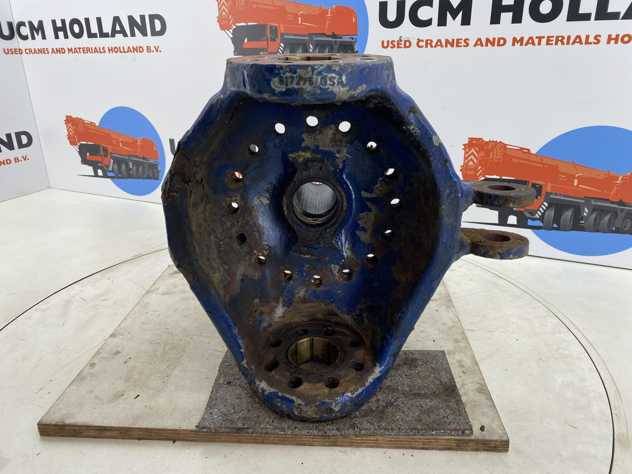 Liebherr LTM 1030-2 Steering knuckle 16 holes axle 2 - Ακραξόνιο για Τηλεσκοπικός γερανός: φωτογραφία 5 Liebherr LTM 1030-2 Steering knuckle 16 holes axle 2 - Ακραξόνιο για Τηλεσκοπικός γερανός: φωτογραφία 5