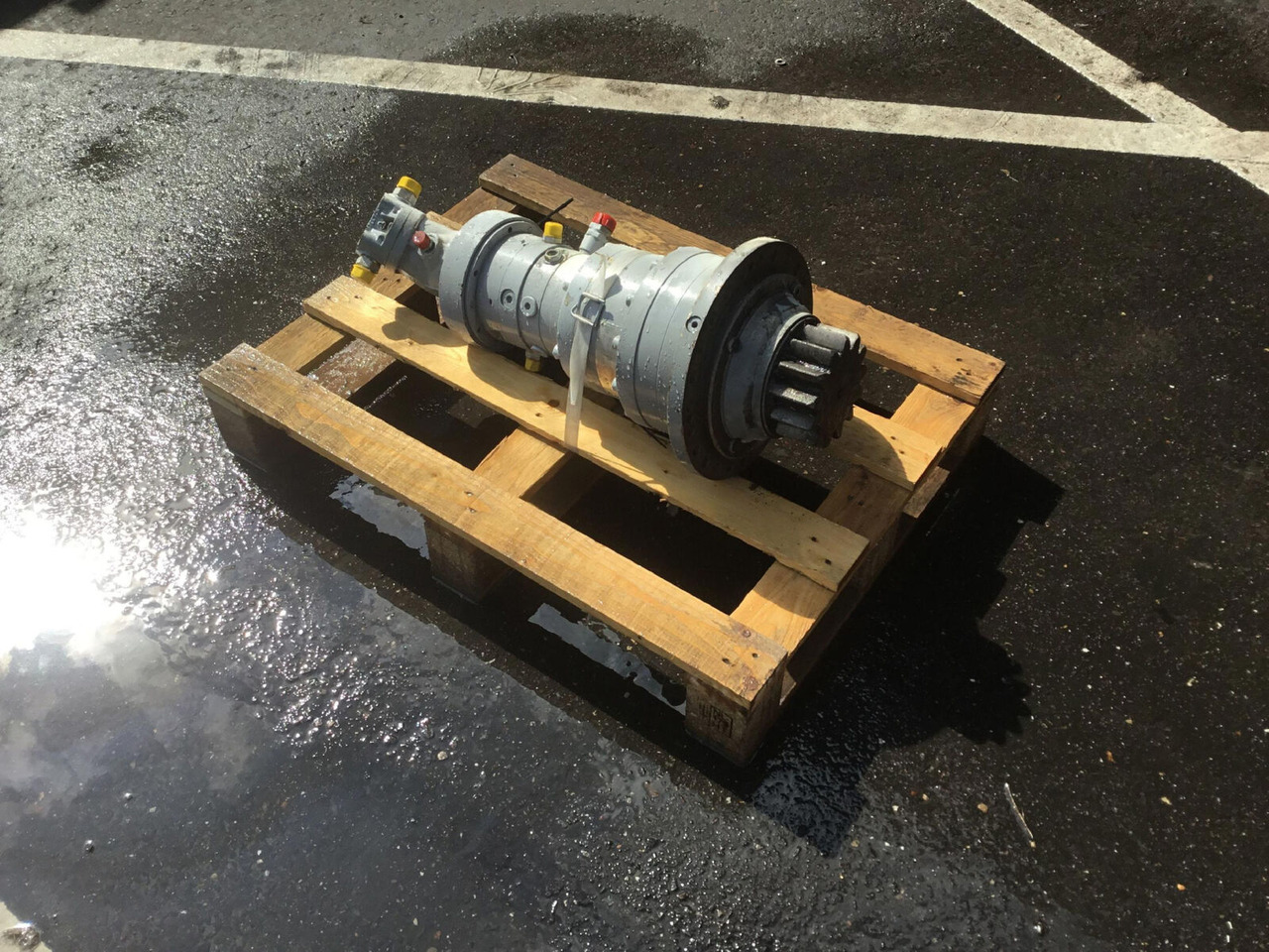 Liebherr LTM 1045-3.1 slew gear - Μειωτήρας περιστροφής για Τηλεσκοπικός γερανός: φωτογραφία 3 Liebherr LTM 1045-3.1 slew gear - Μειωτήρας περιστροφής για Τηλεσκοπικός γερανός: φωτογραφία 3