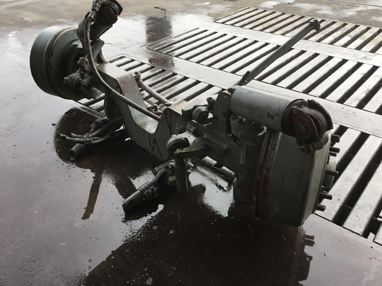 Liebherr LTM 1050-1 axle 2 - Αξονας και ανταλλακτικά για Τηλεσκοπικός γερανός: φωτογραφία 3 Liebherr LTM 1050-1 axle 2 - Αξονας και ανταλλακτικά για Τηλεσκοπικός γερανός: φωτογραφία 3