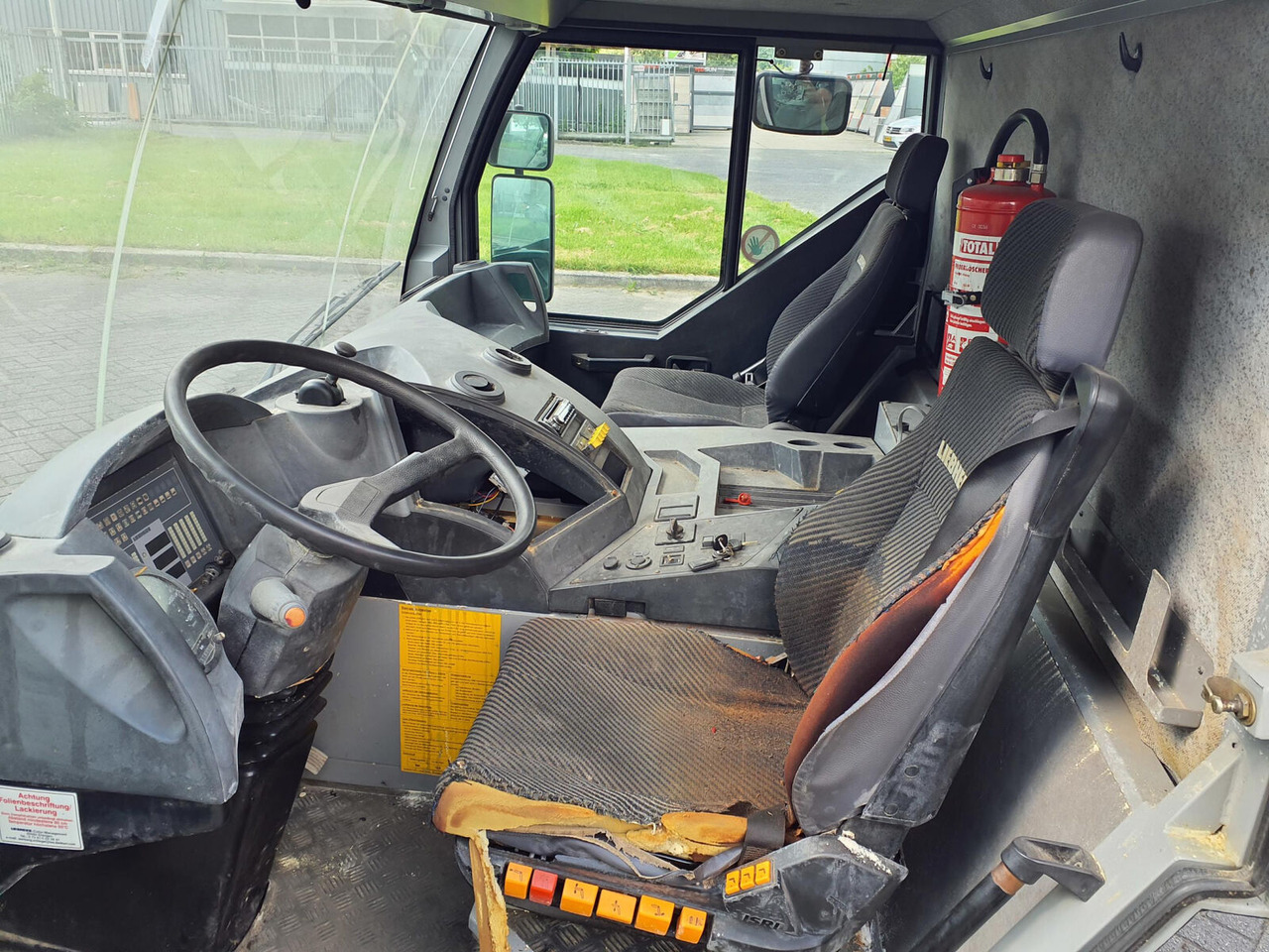 Liebherr LTM 1060-2 lower cabin - Καμπίνα για Τηλεσκοπικός γερανός: φωτογραφία 5 Liebherr LTM 1060-2 lower cabin - Καμπίνα για Τηλεσκοπικός γερανός: φωτογραφία 5