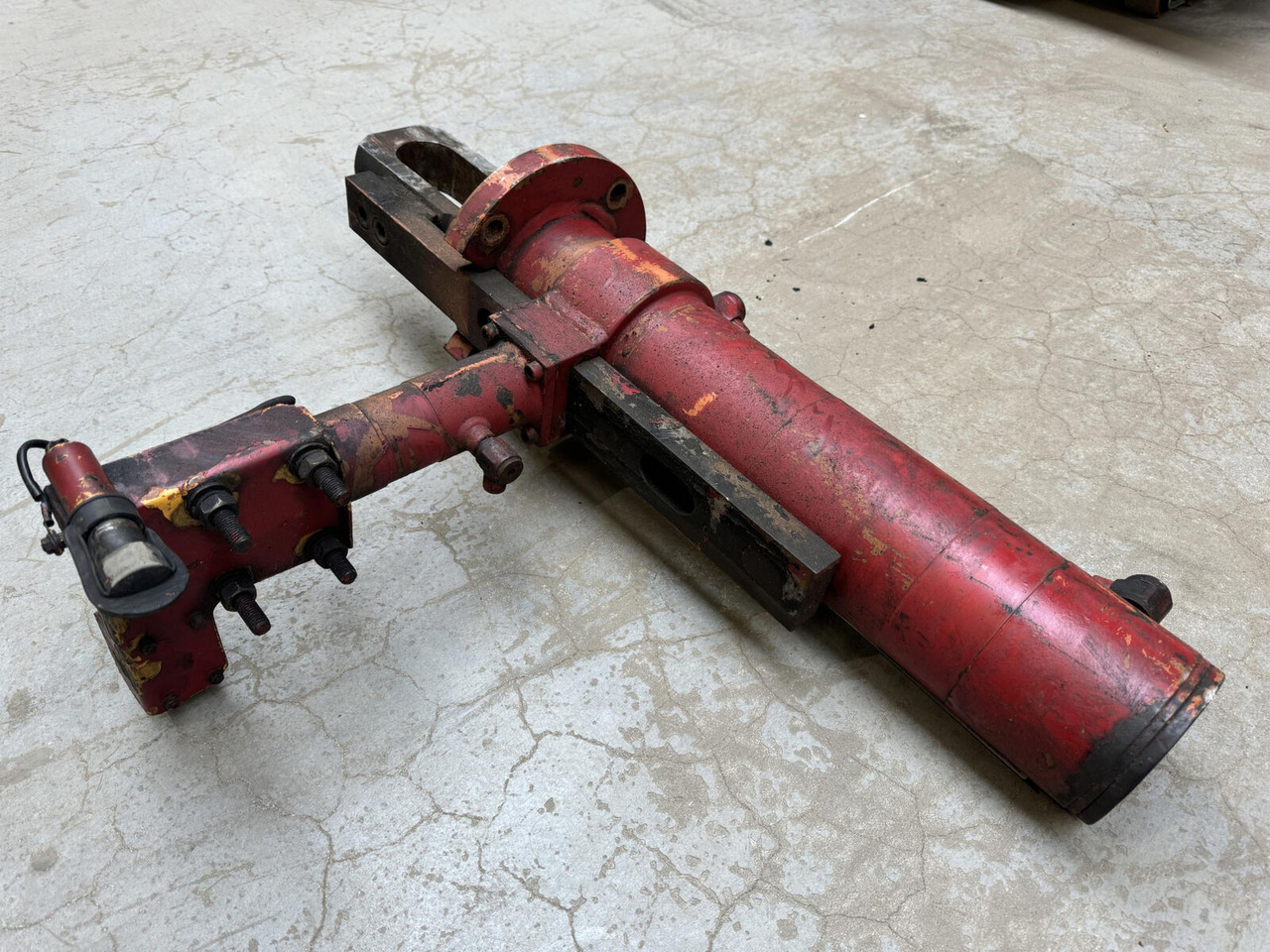 Liebherr LTM 1060 counterweight cylinder - Υδραυλικός κύλινδρος για Τηλεσκοπικός γερανός: φωτογραφία 4 Liebherr LTM 1060 counterweight cylinder - Υδραυλικός κύλινδρος για Τηλεσκοπικός γερανός: φωτογραφία 4