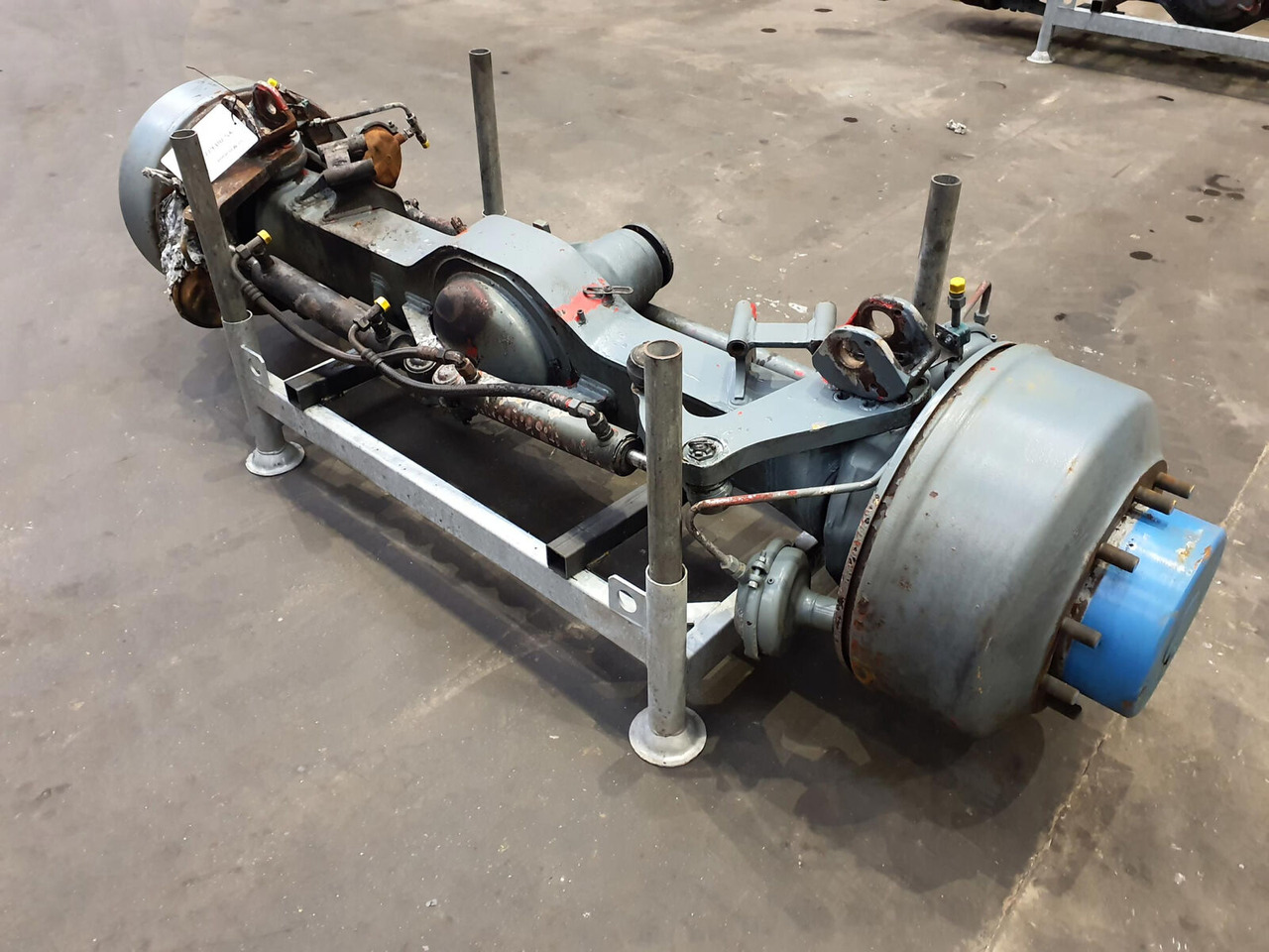 Liebherr LTM 1070-4.1 axle 1 - Αξονας και ανταλλακτικά για Τηλεσκοπικός γερανός: φωτογραφία 1 Liebherr LTM 1070-4.1 axle 1 - Αξονας και ανταλλακτικά για Τηλεσκοπικός γερανός: φωτογραφία 1