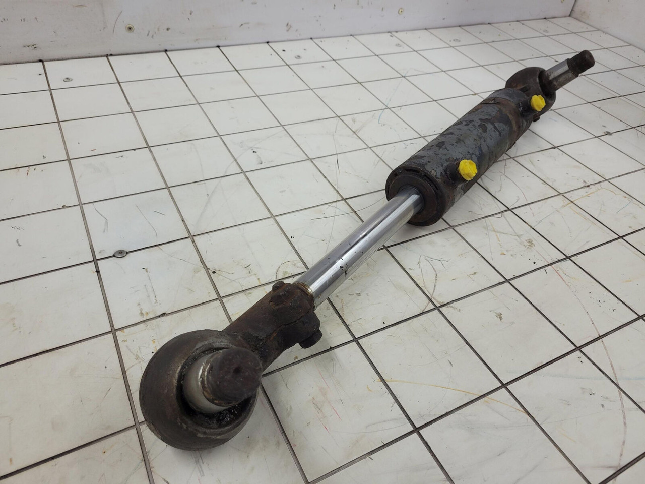 Liebherr LTM 1090 steering cylinder - Υδραυλικός κύλινδρος για Τηλεσκοπικός γερανός: φωτογραφία 3 Liebherr LTM 1090 steering cylinder - Υδραυλικός κύλινδρος για Τηλεσκοπικός γερανός: φωτογραφία 3