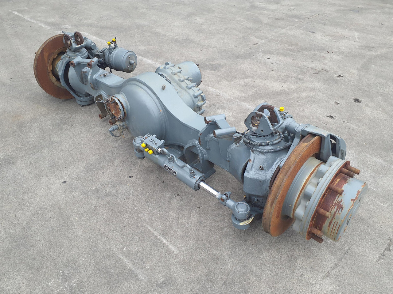 Liebherr LTM 1130-5.1 axle 4 - Αξονας και ανταλλακτικά για Τηλεσκοπικός γερανός: φωτογραφία 2 Liebherr LTM 1130-5.1 axle 4 - Αξονας και ανταλλακτικά για Τηλεσκοπικός γερανός: φωτογραφία 2