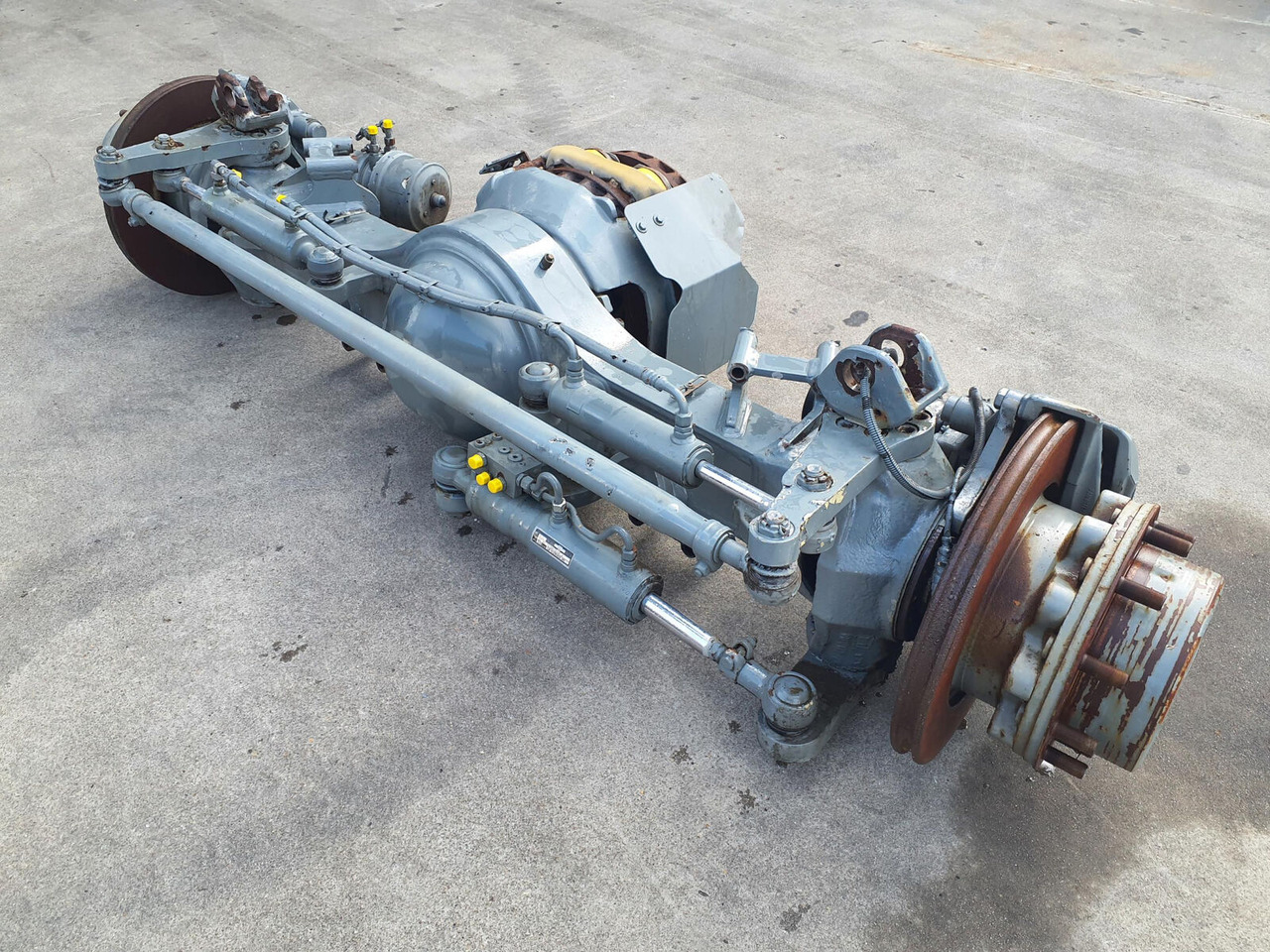 Liebherr LTM 1130-5.1 axle 5 - Αξονας και ανταλλακτικά για Τηλεσκοπικός γερανός: φωτογραφία 3 Liebherr LTM 1130-5.1 axle 5 - Αξονας και ανταλλακτικά για Τηλεσκοπικός γερανός: φωτογραφία 3