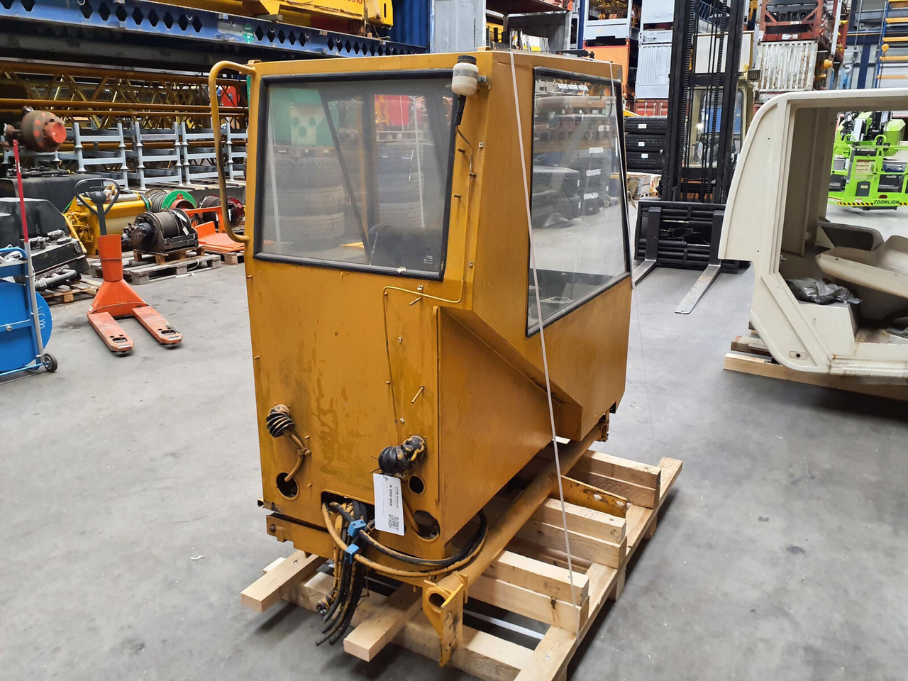 Liebherr LTM 1140 upper cabin - Καμπίνα για Τηλεσκοπικός γερανός: φωτογραφία 4 Liebherr LTM 1140 upper cabin - Καμπίνα για Τηλεσκοπικός γερανός: φωτογραφία 4