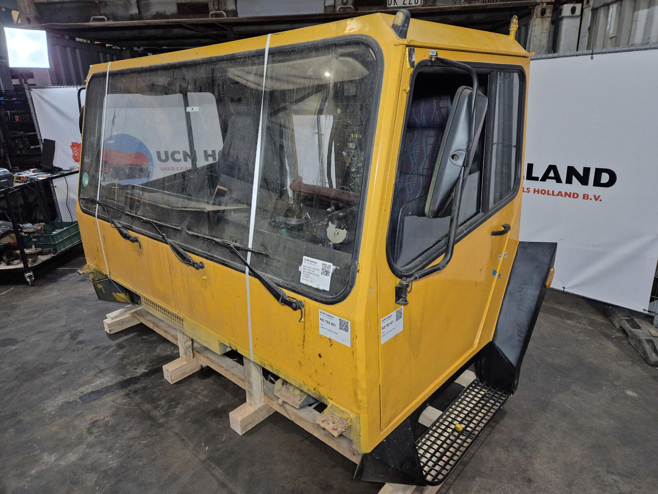 Liebherr LTM drivers cabin - Καμπίνα για Τηλεσκοπικός γερανός: φωτογραφία 2 Liebherr LTM drivers cabin - Καμπίνα για Τηλεσκοπικός γερανός: φωτογραφία 2