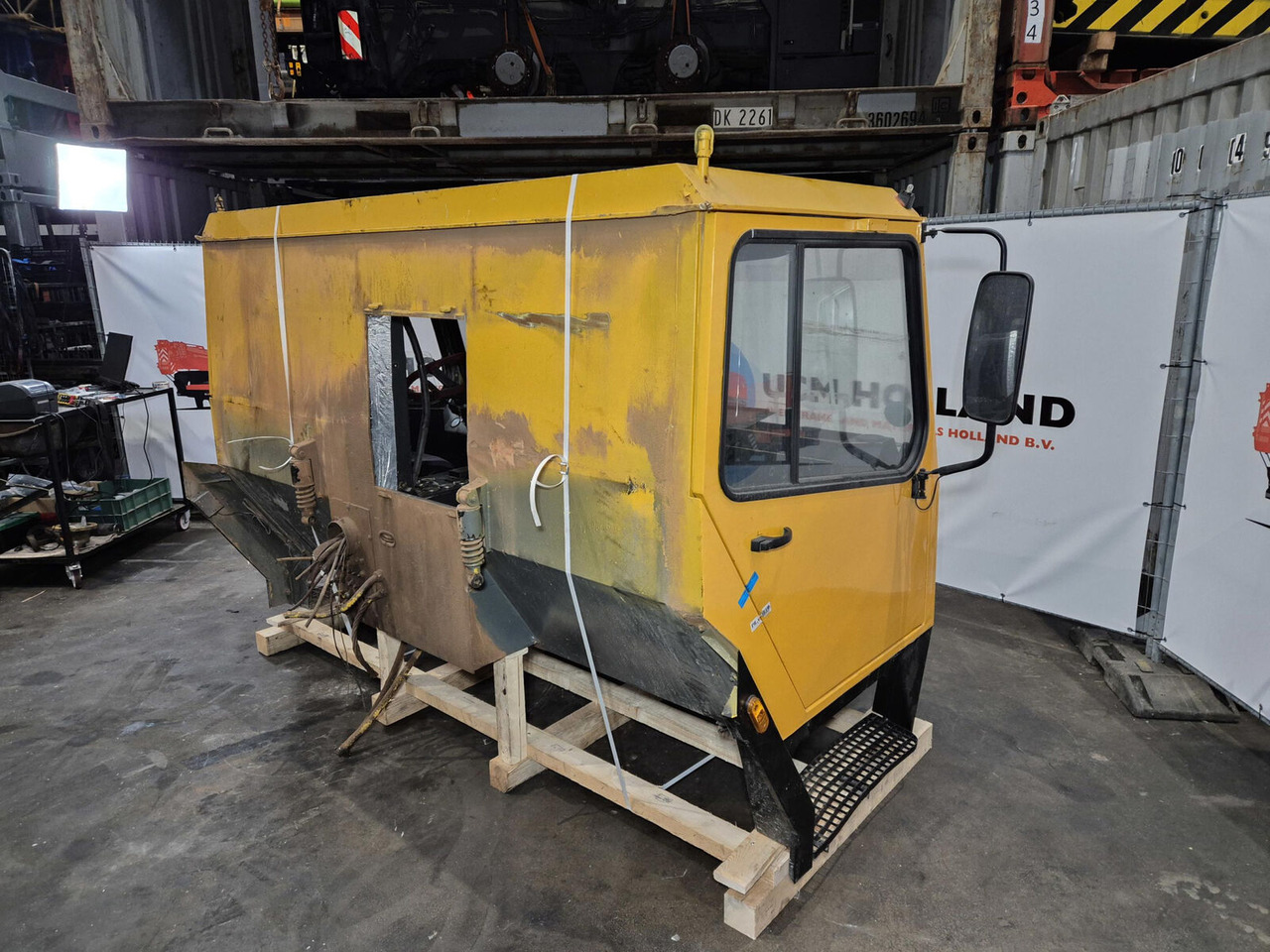 Liebherr LTM drivers cabin - Καμπίνα για Τηλεσκοπικός γερανός: φωτογραφία 3 Liebherr LTM drivers cabin - Καμπίνα για Τηλεσκοπικός γερανός: φωτογραφία 3