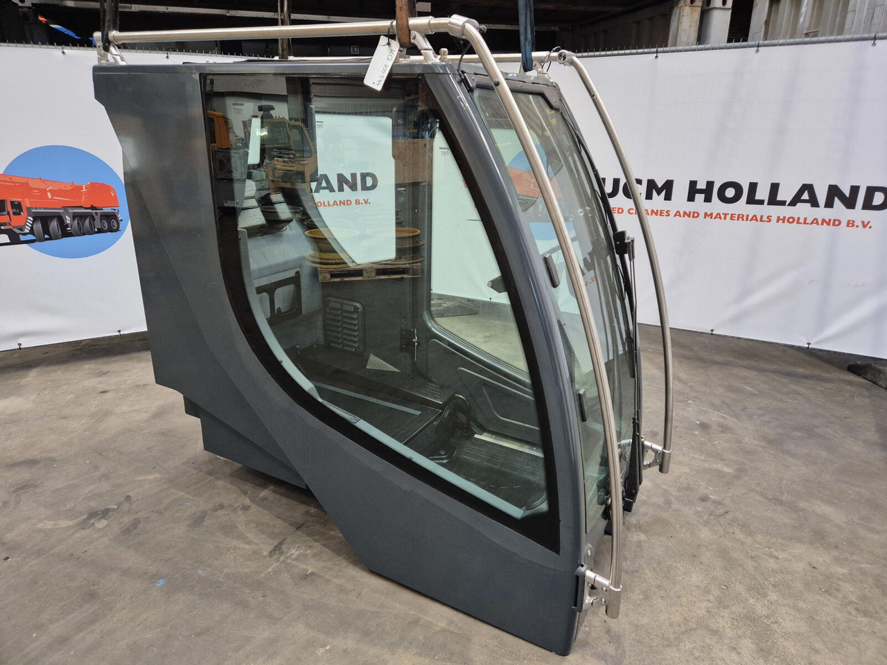 Liebherr LTM upper cab - Καμπίνα για Τηλεσκοπικός γερανός: φωτογραφία 3 Liebherr LTM upper cab - Καμπίνα για Τηλεσκοπικός γερανός: φωτογραφία 3