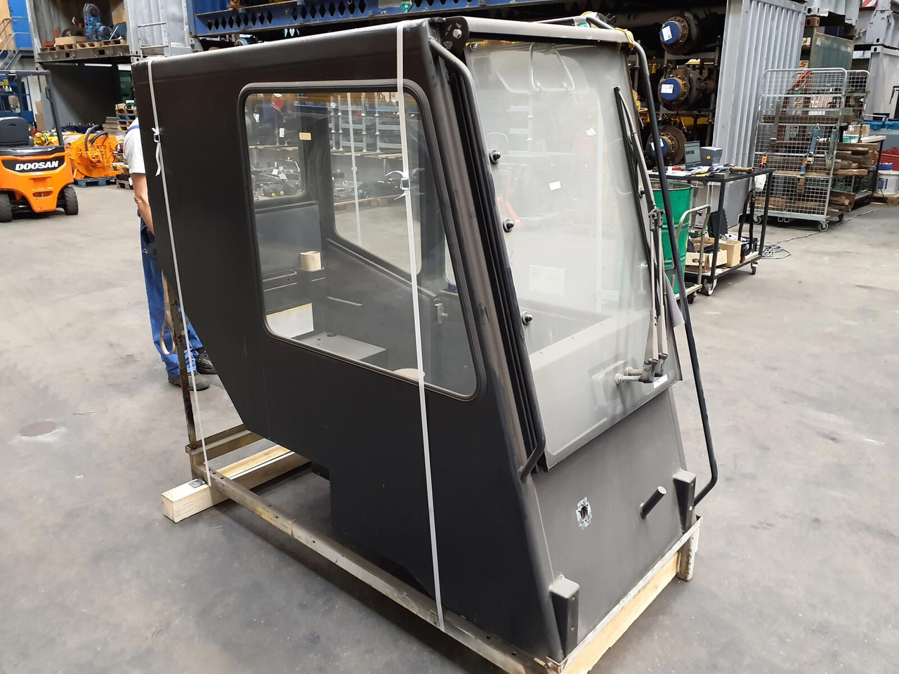 Terex AC upper cabin - Καμπίνα για Τηλεσκοπικός γερανός: φωτογραφία 2 Terex AC upper cabin - Καμπίνα για Τηλεσκοπικός γερανός: φωτογραφία 2