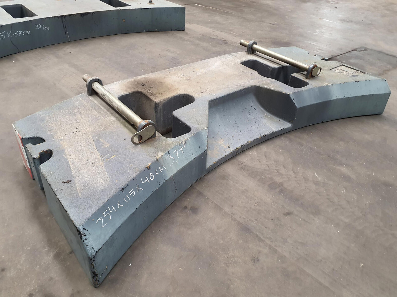 Terex Terex Demag Challenger 4200 counterweight 3.7 Ton - Αντίβαρο για Τηλεσκοπικός γερανός: φωτογραφία 1 Terex Terex Demag Challenger 4200 counterweight 3.7 Ton - Αντίβαρο για Τηλεσκοπικός γερανός: φωτογραφία 1