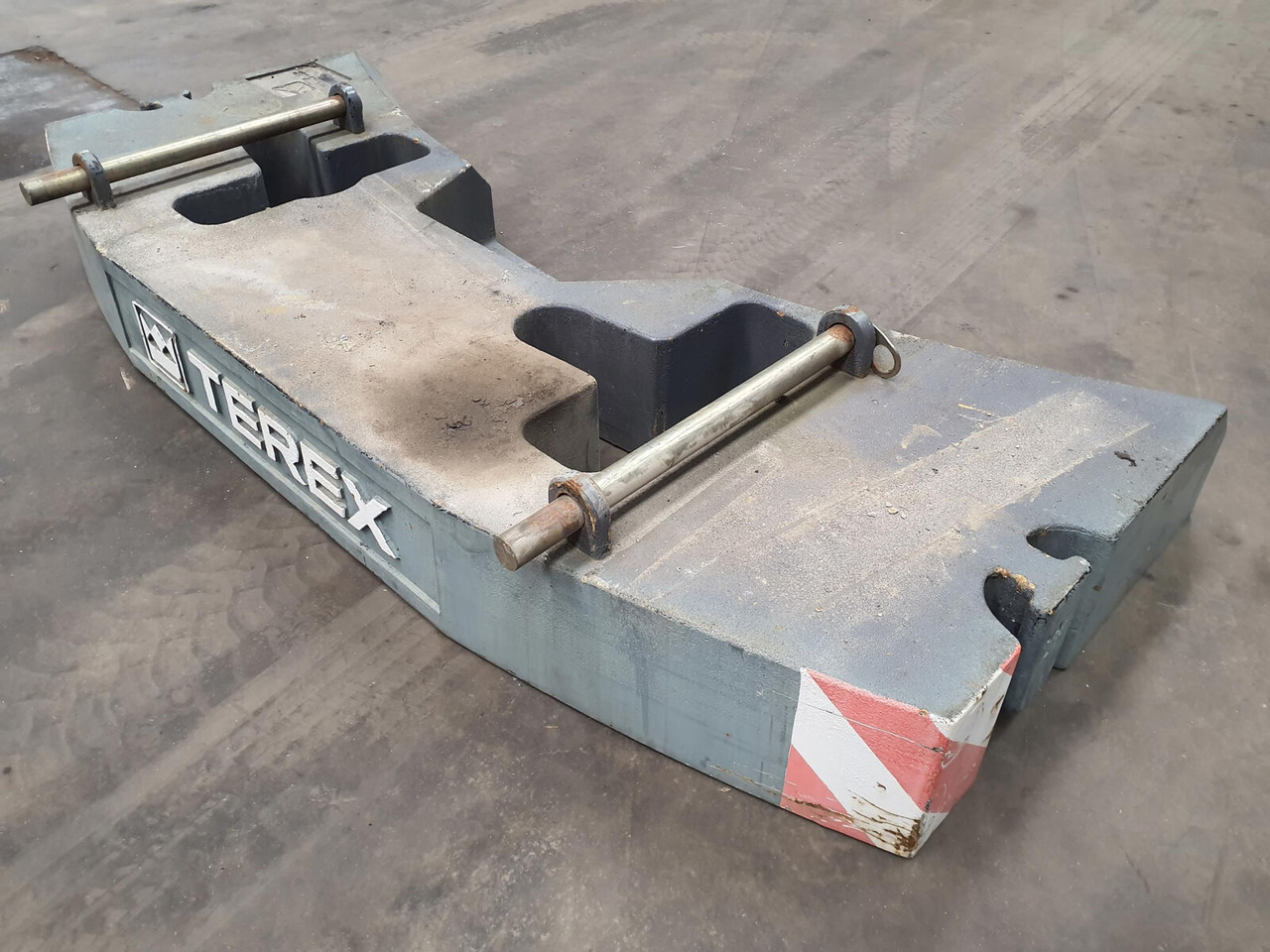 Terex Terex Demag Challenger 4200 counterweight 3.7 Ton - Αντίβαρο για Τηλεσκοπικός γερανός: φωτογραφία 4 Terex Terex Demag Challenger 4200 counterweight 3.7 Ton - Αντίβαρο για Τηλεσκοπικός γερανός: φωτογραφία 4