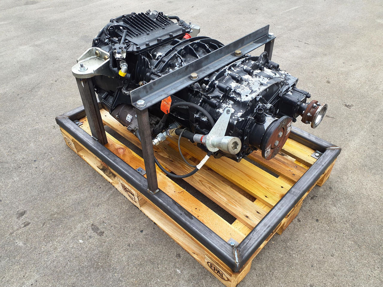 ZF Terex challenger 3160 Gearbox ZF astronic MID 12 AS 1625 SO - Κιβώτιο ταχυτήτων για Τηλεσκοπικός γερανός: φωτογραφία 4 ZF Terex challenger 3160 Gearbox ZF astronic MID 12 AS 1625 SO - Κιβώτιο ταχυτήτων για Τηλεσκοπικός γερανός: φωτογραφία 4