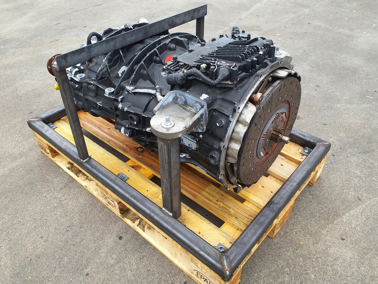 ZF Terex challenger 3160 Gearbox ZF astronic MID 12 AS 1625 SO - Κιβώτιο ταχυτήτων για Τηλεσκοπικός γερανός: φωτογραφία 2 ZF Terex challenger 3160 Gearbox ZF astronic MID 12 AS 1625 SO - Κιβώτιο ταχυτήτων για Τηλεσκοπικός γερανός: φωτογραφία 2