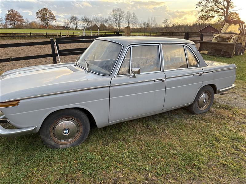 BMW - 1800 1966 - Αυτοκίνητο: φωτογραφία 2 BMW - 1800 1966 - Αυτοκίνητο: φωτογραφία 2