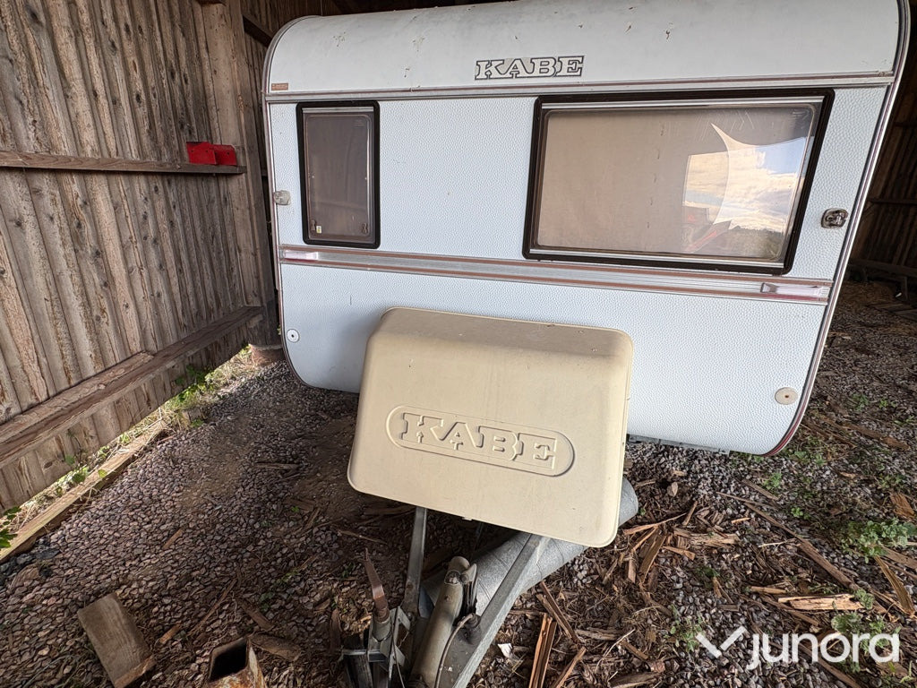 Husvagn - Kabe, Smaragd Grand Deluxe - Ρυμουλκούμενο τροχόσπιτο: φωτογραφία 5 Husvagn - Kabe, Smaragd Grand Deluxe - Ρυμουλκούμενο τροχόσπιτο: φωτογραφία 5