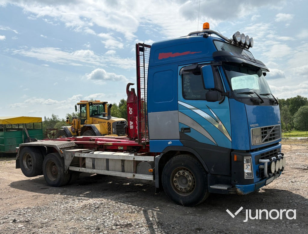 Lastbil Volvo FH12 - Φορτηγό φόρτωσης γάντζου: φωτογραφία 4 Lastbil Volvo FH12 - Φορτηγό φόρτωσης γάντζου: φωτογραφία 4