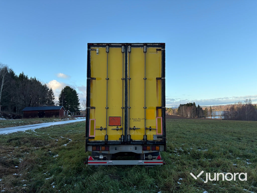 Lastbilssläp - BRIAB SBLB4S—36-124 - Ρυμούλκα κόφα: φωτογραφία 3 Lastbilssläp - BRIAB SBLB4S—36-124 - Ρυμούλκα κόφα: φωτογραφία 3