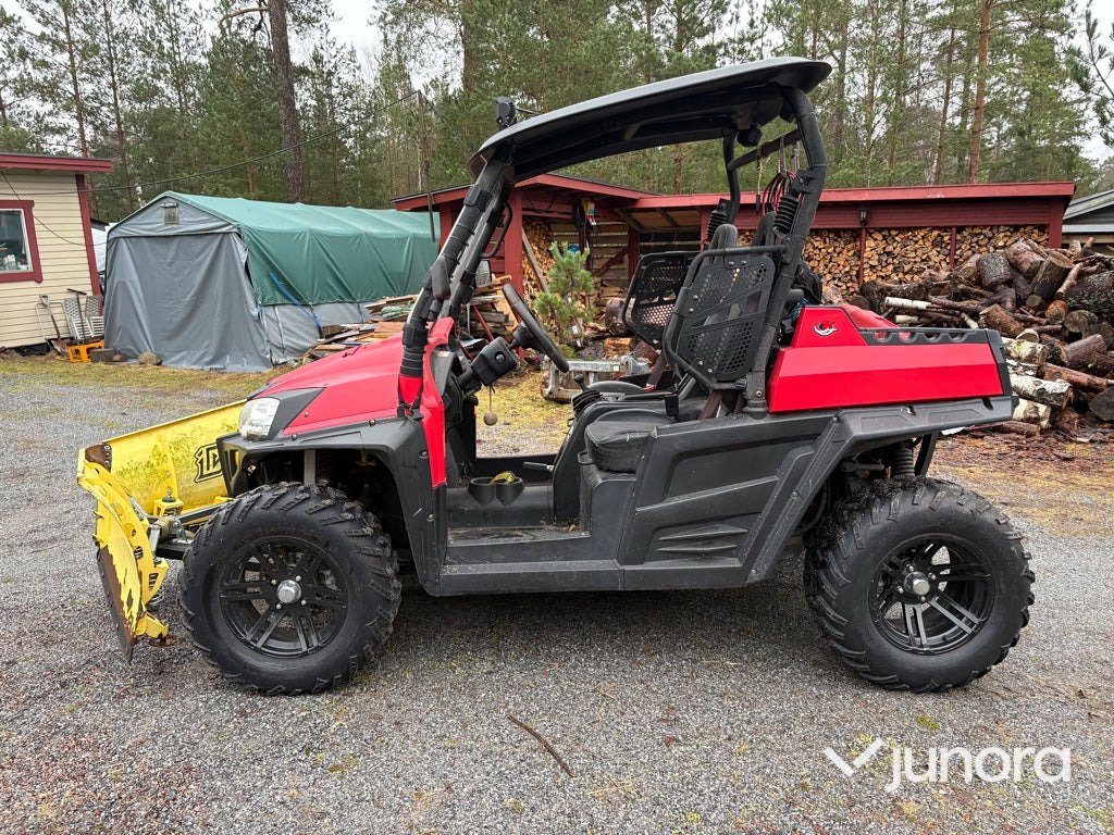 Motorcykel - Hisun 800 UTV, med vikplog - Τετράκλινα: φωτογραφία 2 Motorcykel - Hisun 800 UTV, med vikplog - Τετράκλινα: φωτογραφία 2