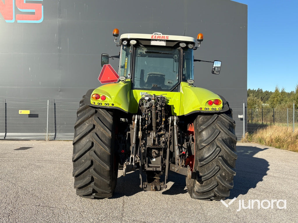 Traktor Claas Axion 850 - Τρακτέρ: φωτογραφία 3 Traktor Claas Axion 850 - Τρακτέρ: φωτογραφία 3