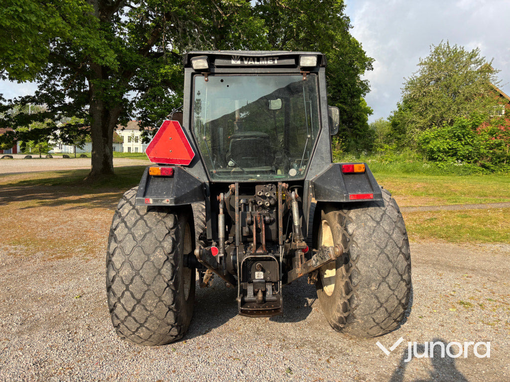 Traktor Valmet 455-4 - Τρακτέρ: φωτογραφία 5 Traktor Valmet 455-4 - Τρακτέρ: φωτογραφία 5
