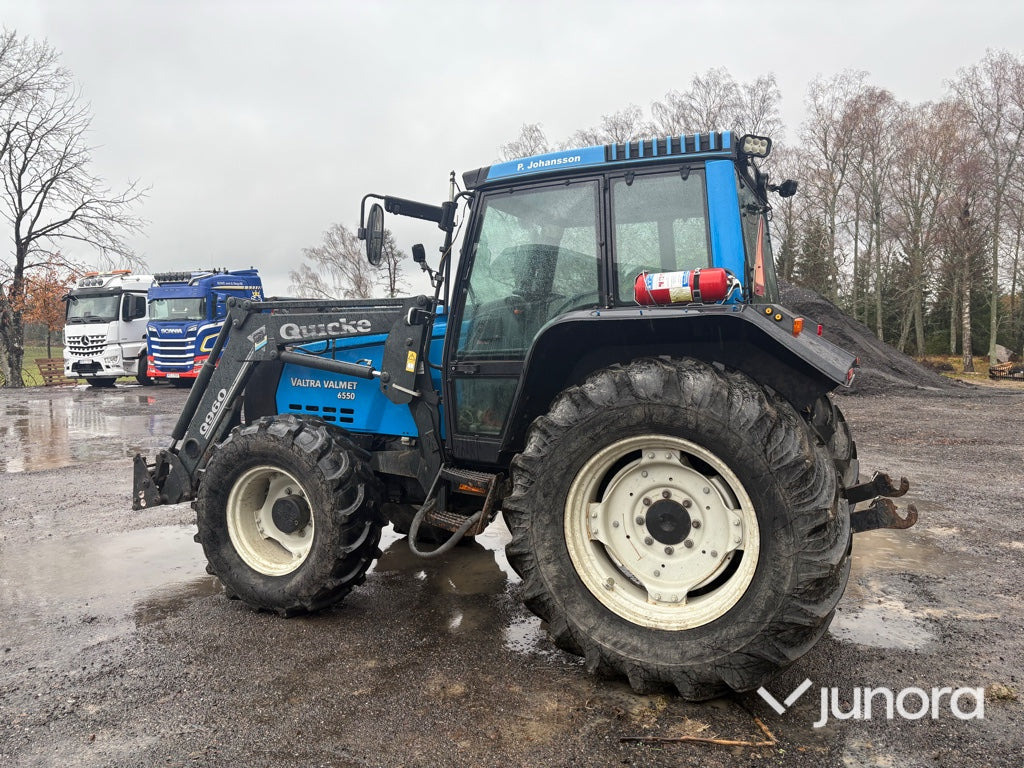 Traktor - Valtra 6550-4 med frontlastare - Τρακτέρ: φωτογραφία 3 Traktor - Valtra 6550-4 med frontlastare - Τρακτέρ: φωτογραφία 3