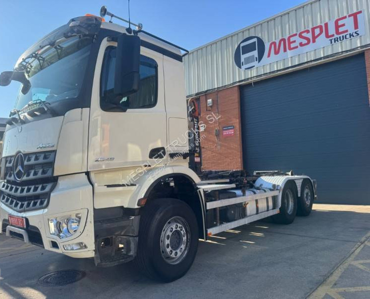 Mercedes Arocs 2548 L - Φορτηγό φόρτωσης γάντζου: φωτογραφία 1 Mercedes Arocs 2548 L - Φορτηγό φόρτωσης γάντζου: φωτογραφία 1