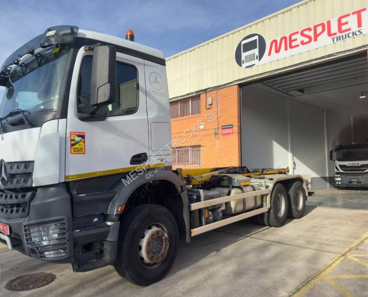 Mercedes Arocs 2645 K - Φορτηγό φόρτωσης γάντζου: φωτογραφία 1 Mercedes Arocs 2645 K - Φορτηγό φόρτωσης γάντζου: φωτογραφία 1