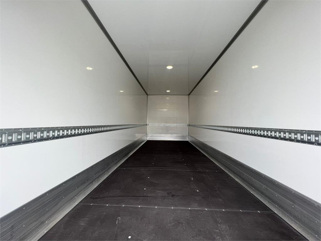 Φορτηγό κόφα DAF XF480 FAS 6x2: φωτογραφία 11