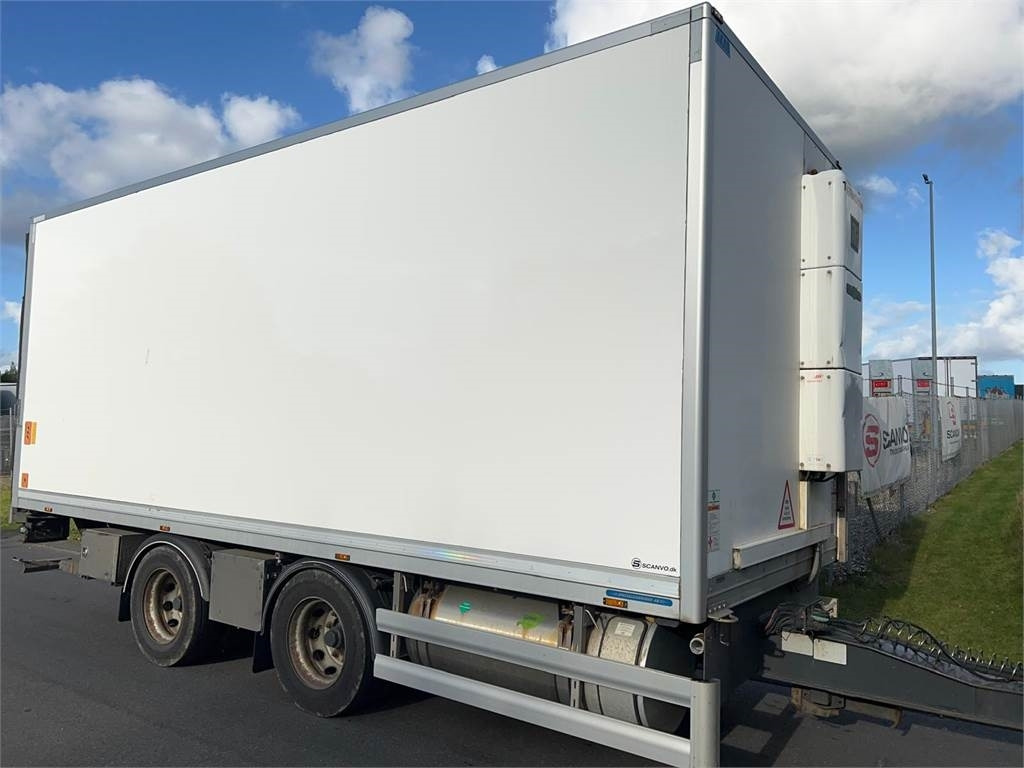 HFR 18 ton SKAB kasse + lift - Ρυμούλκα ψυγείο: φωτογραφία 3 HFR 18 ton SKAB kasse + lift - Ρυμούλκα ψυγείο: φωτογραφία 3