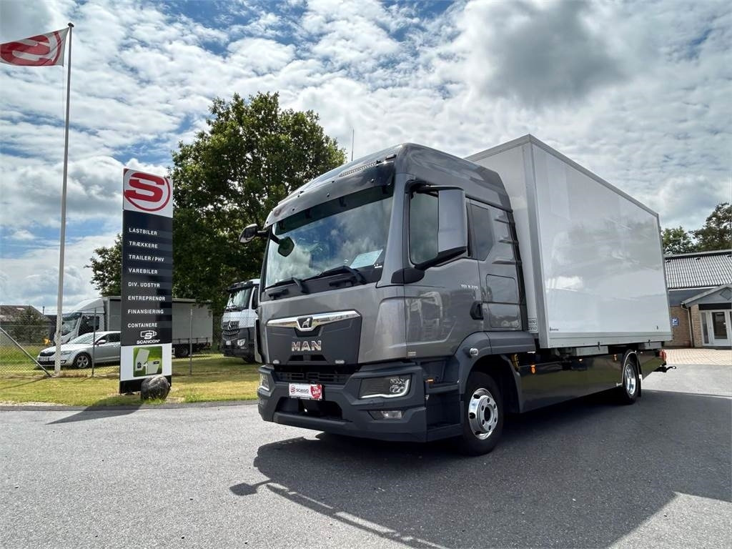MAN TGL 8-220 4x2 BL incl. 2 stk veksellad - Φορτηγό κόφα: φωτογραφία 1 MAN TGL 8-220 4x2 BL incl. 2 stk veksellad - Φορτηγό κόφα: φωτογραφία 1