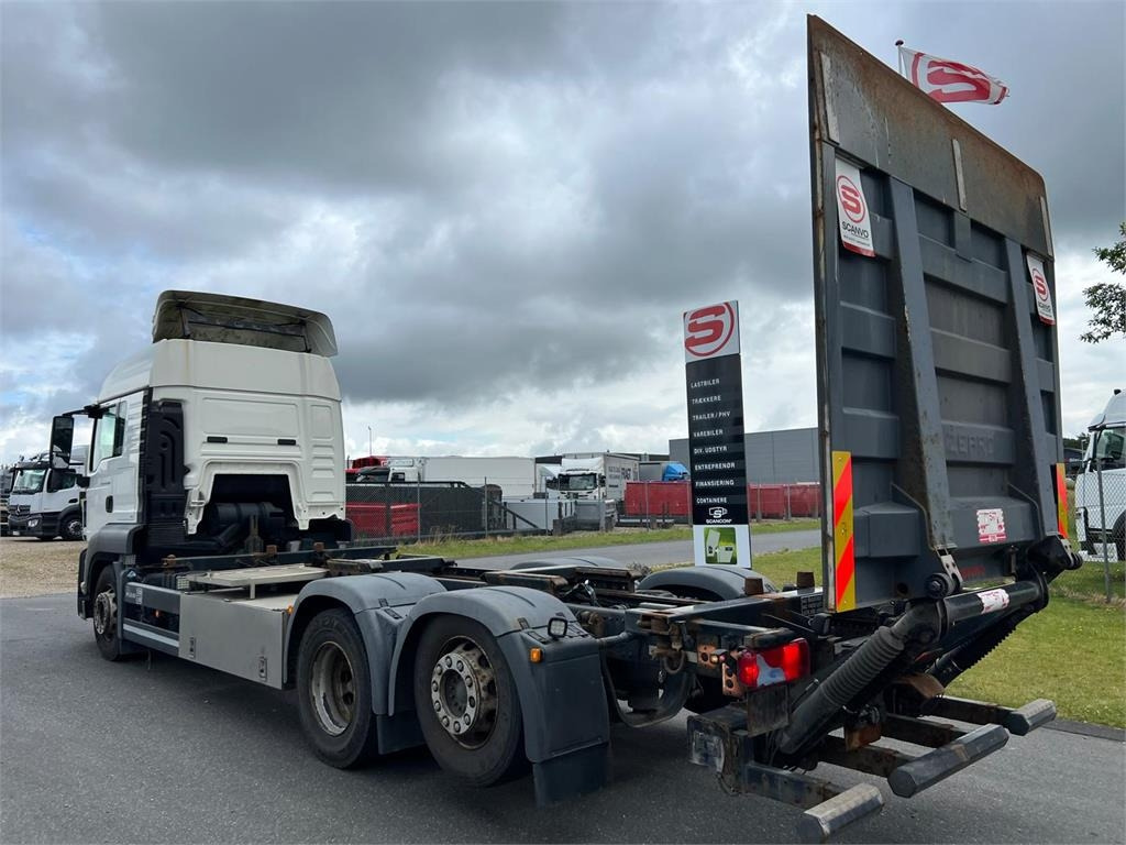 MAN TGS 26-500 6x2-4 LL - Φορτηγό μεταφοράς εμπορευματοκιβωτίων/ Κινητό αμάξωμα: φωτογραφία 2 MAN TGS 26-500 6x2-4 LL - Φορτηγό μεταφοράς εμπορευματοκιβωτίων/ Κινητό αμάξωμα: φωτογραφία 2