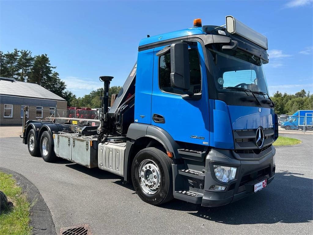 Mercedes-Benz Antos 2546 - Hiab 192 E kran  - Φορτηγό καδοφόρος φορτωτής: φωτογραφία 2 Mercedes-Benz Antos 2546 - Hiab 192 E kran  - Φορτηγό καδοφόρος φορτωτής: φωτογραφία 2