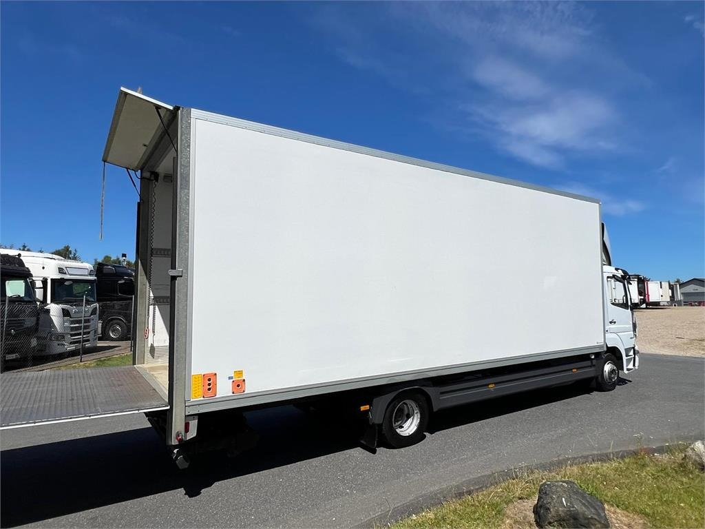 Mercedes-Benz Atego 1224 LnR - Φορτηγό κόφα: φωτογραφία 3 Mercedes-Benz Atego 1224 LnR - Φορτηγό κόφα: φωτογραφία 3