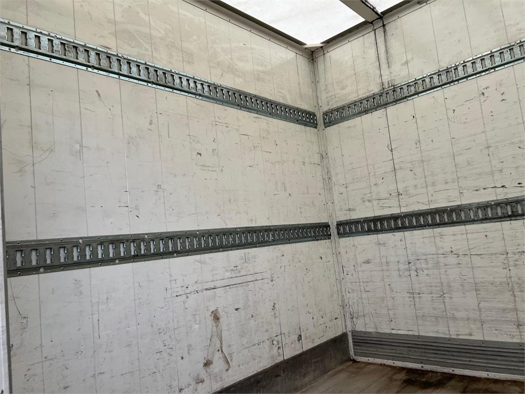 Mercedes-Benz Atego 1224 LnR - Φορτηγό κόφα: φωτογραφία 4 Mercedes-Benz Atego 1224 LnR - Φορτηγό κόφα: φωτογραφία 4