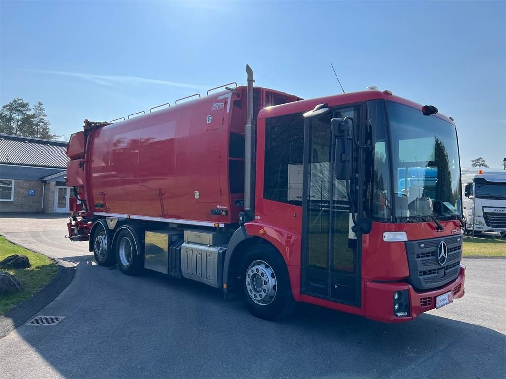 Mercedes-Benz Econic 2630L ENA 4 kammer NTM - Απορριμματοφόρο: φωτογραφία 4 Mercedes-Benz Econic 2630L ENA 4 kammer NTM - Απορριμματοφόρο: φωτογραφία 4