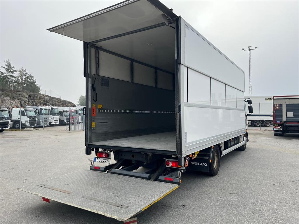 Volvo FL 250 16 ton - Φορτηγό κόφα: φωτογραφία 4 Volvo FL 250 16 ton - Φορτηγό κόφα: φωτογραφία 4