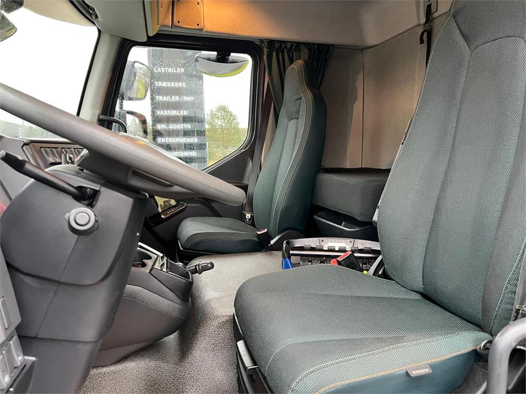 Φορτηγό με γερανό Volvo FL 280 - HMF 1620K6: φωτογραφία 9