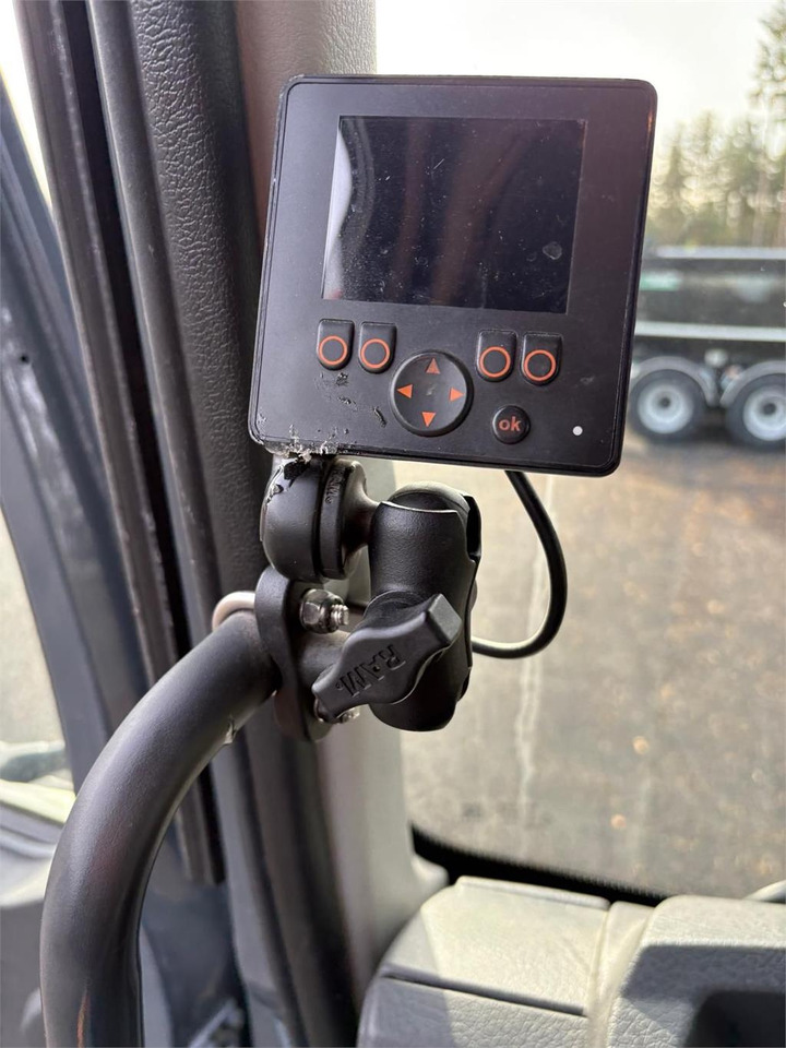 Φορτηγό με γερανό Volvo FL 280 - HMF 1620K6: φωτογραφία 23