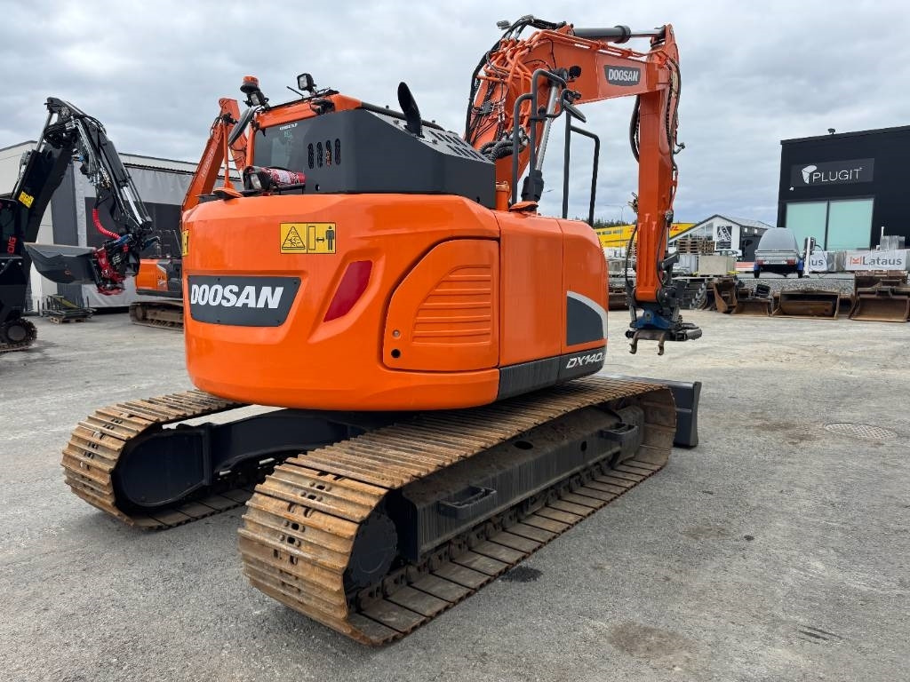 Doosan DX 140 LCR-5 Pyörittäjällä - Ερπυστριοφόρος εκσκαφέας: φωτογραφία 5 Doosan DX 140 LCR-5 Pyörittäjällä - Ερπυστριοφόρος εκσκαφέας: φωτογραφία 5