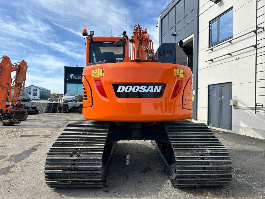 Doosan DX 140 LCR-5 metsäalusta - Ερπυστριοφόρος εκσκαφέας: φωτογραφία 3 Doosan DX 140 LCR-5 metsäalusta - Ερπυστριοφόρος εκσκαφέας: φωτογραφία 3