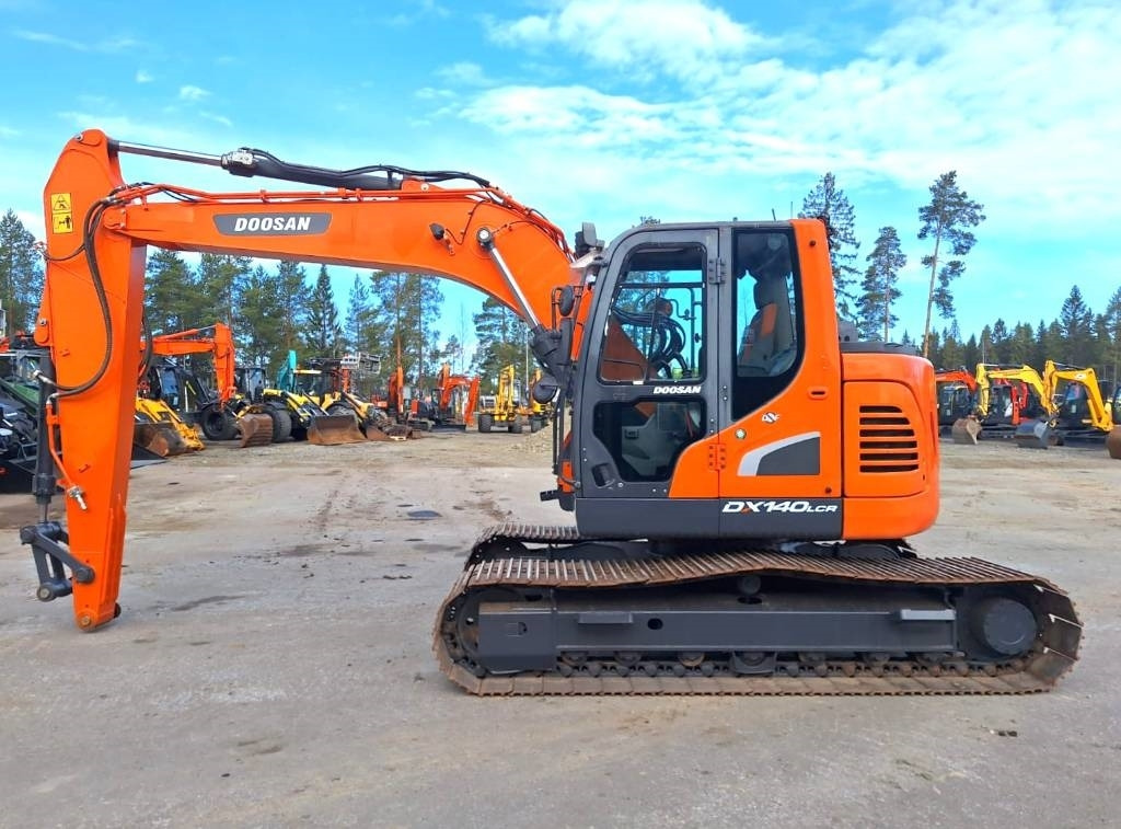 Doosan DX140LCR-5 - Ερπυστριοφόρος εκσκαφέας: φωτογραφία 1 Doosan DX140LCR-5 - Ερπυστριοφόρος εκσκαφέας: φωτογραφία 1