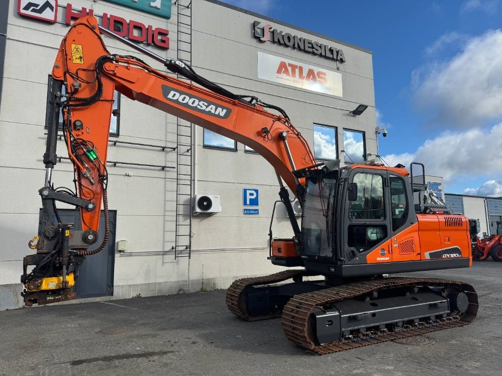 Doosan DX180LC-5 PYÖRITTÄJÄLLÄ - Ερπυστριοφόρος εκσκαφέας: φωτογραφία 2 Doosan DX180LC-5 PYÖRITTÄJÄLLÄ - Ερπυστριοφόρος εκσκαφέας: φωτογραφία 2