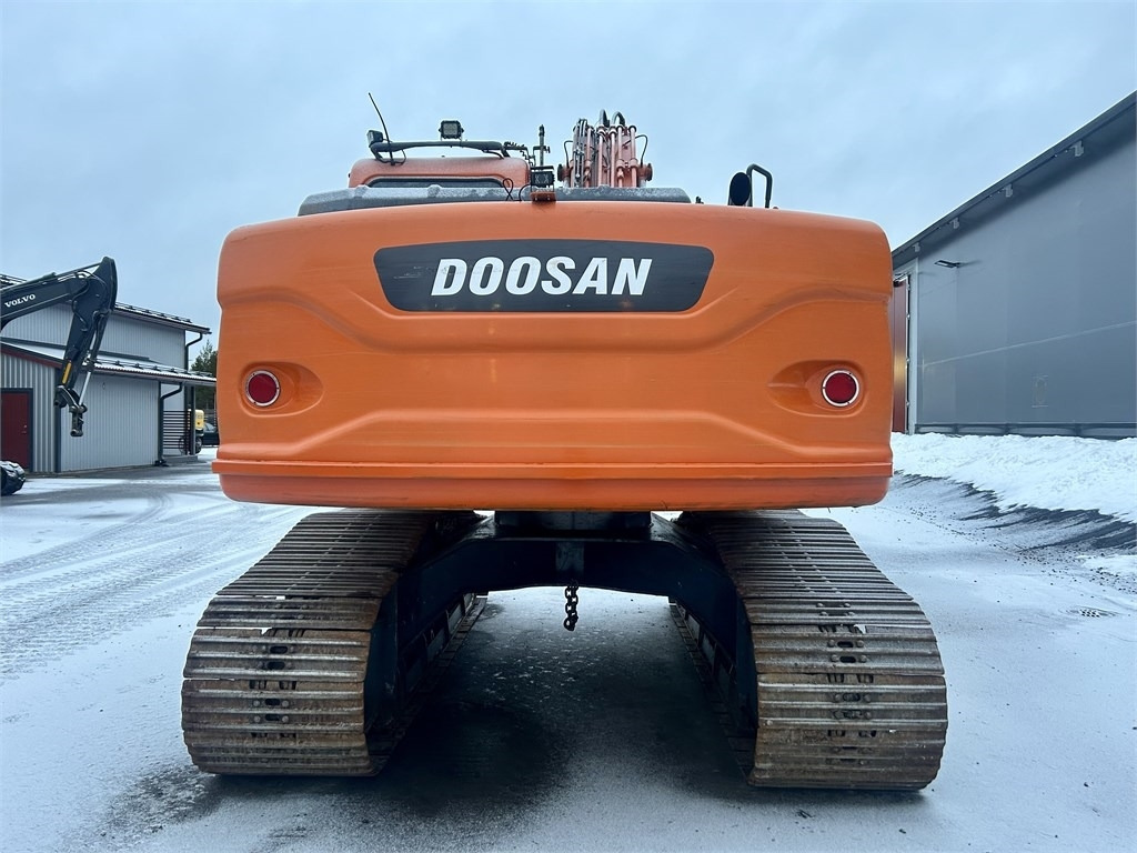 Doosan MYYTY! SOLD! DX180LCH PYÖRITTÄJÄLLÄ - Ερπυστριοφόρος εκσκαφέας: φωτογραφία 3 Doosan MYYTY! SOLD! DX180LCH PYÖRITTÄJÄLLÄ - Ερπυστριοφόρος εκσκαφέας: φωτογραφία 3