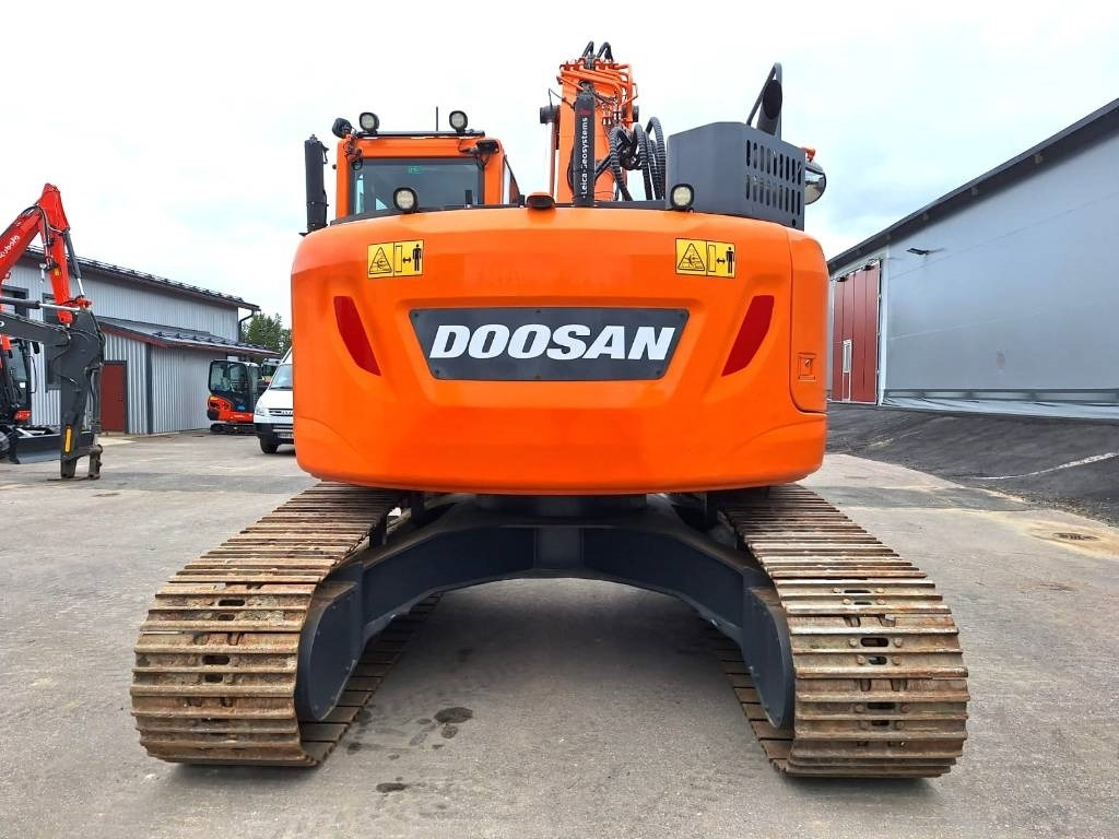 Doosan MYYTY! SOLD! DX235LCR-5 PYÖRITTÄJÄ - Ερπυστριοφόρος εκσκαφέας: φωτογραφία 3 Doosan MYYTY! SOLD! DX235LCR-5 PYÖRITTÄJÄ - Ερπυστριοφόρος εκσκαφέας: φωτογραφία 3