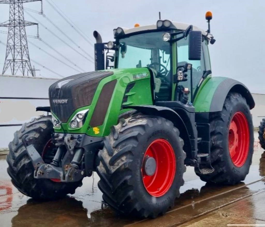 Fendt 828 S4 Profi Plus - Τρακτέρ: φωτογραφία 1 Fendt 828 S4 Profi Plus - Τρακτέρ: φωτογραφία 1