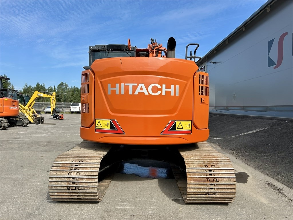 Hitachi ZX135US-7 - Ερπυστριοφόρος εκσκαφέας: φωτογραφία 3 Hitachi ZX135US-7 - Ερπυστριοφόρος εκσκαφέας: φωτογραφία 3