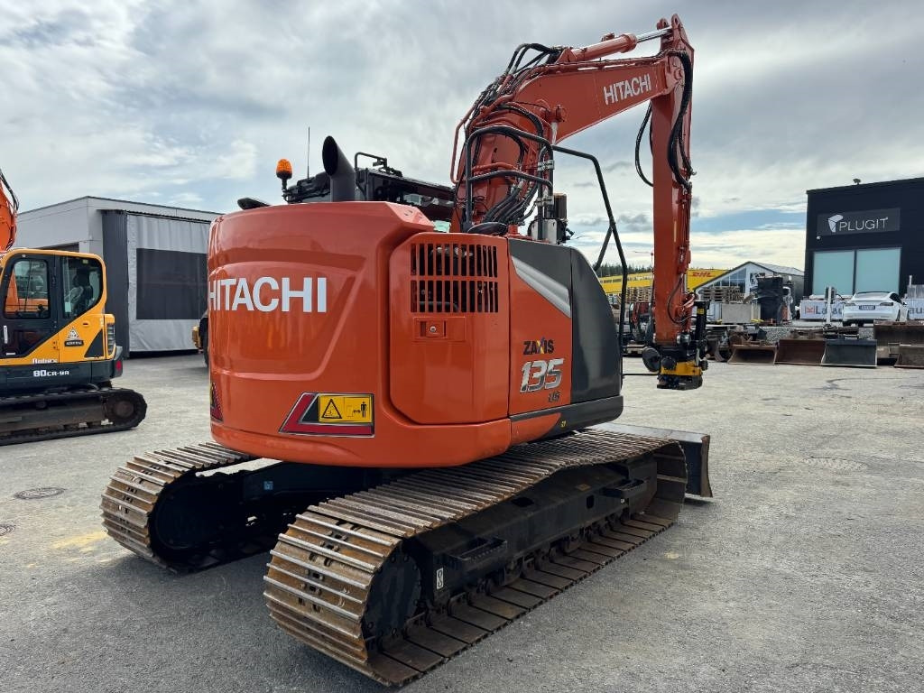 Hitachi ZX135USBL-7 PYÖRITTÄJÄLLÄ - Ερπυστριοφόρος εκσκαφέας: φωτογραφία 5 Hitachi ZX135USBL-7 PYÖRITTÄJÄLLÄ - Ερπυστριοφόρος εκσκαφέας: φωτογραφία 5