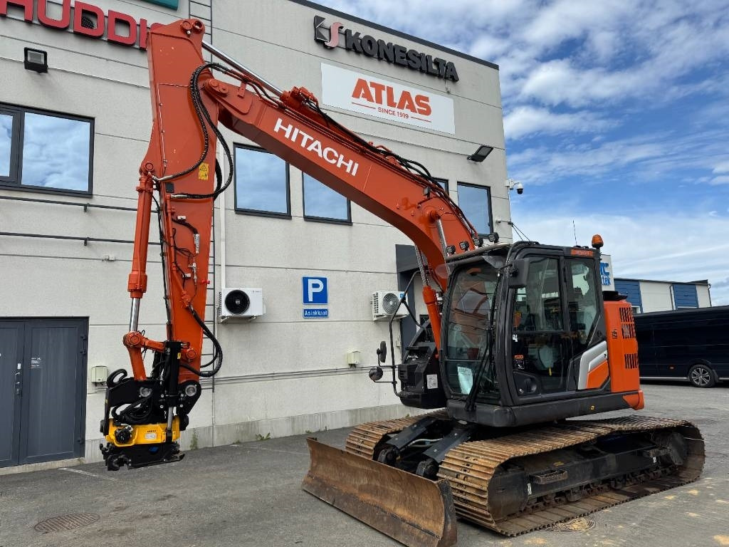 Hitachi ZX135USBL-7 PYÖRITTÄJÄLLÄ - Ερπυστριοφόρος εκσκαφέας: φωτογραφία 2 Hitachi ZX135USBL-7 PYÖRITTÄJÄLLÄ - Ερπυστριοφόρος εκσκαφέας: φωτογραφία 2